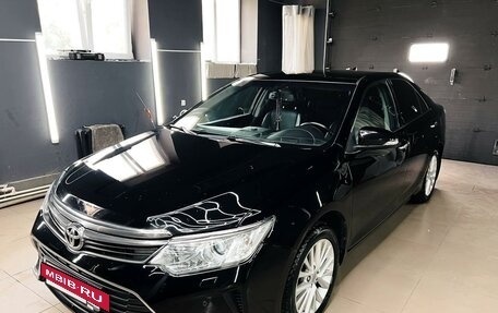 Toyota Camry, 2014 год, 2 230 000 рублей, 2 фотография