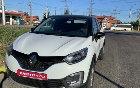 Renault Kaptur I рестайлинг, 2018 год, 1 620 000 рублей, 2 фотография