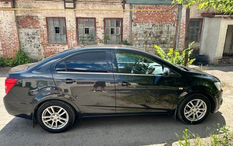 Chevrolet Aveo III, 2014 год, 920 000 рублей, 3 фотография