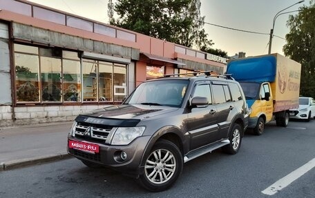 Mitsubishi Pajero IV, 2014 год, 2 540 000 рублей, 6 фотография