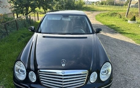 Mercedes-Benz E-Класс, 2006 год, 1 500 000 рублей, 6 фотография