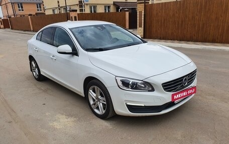 Volvo S60 III, 2015 год, 1 890 000 рублей, 2 фотография