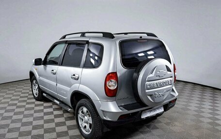 Chevrolet Niva I рестайлинг, 2011 год, 572 000 рублей, 7 фотография