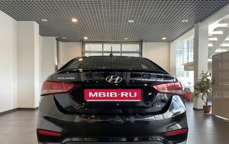 Hyundai Solaris II рестайлинг, 2018 год, 1 500 000 рублей, 4 фотография