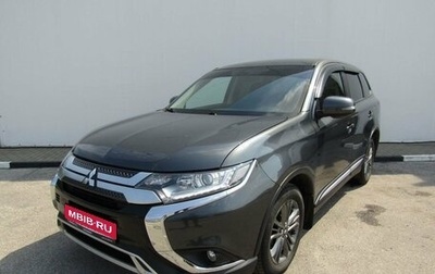 Mitsubishi Outlander III рестайлинг 3, 2019 год, 2 110 000 рублей, 1 фотография