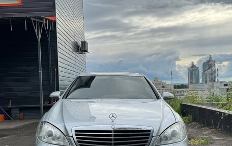 Mercedes-Benz S-Класс, 2006 год, 1 400 000 рублей, 2 фотография