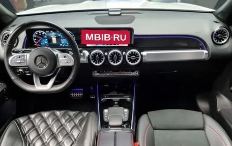 Mercedes-Benz GLB, 2021 год, 3 635 000 рублей, 7 фотография