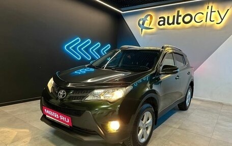 Toyota RAV4, 2013 год, 2 185 000 рублей, 11 фотография