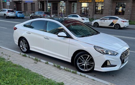 Hyundai Sonata VII, 2017 год, 2 090 000 рублей, 2 фотография