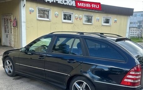 Mercedes-Benz C-Класс, 2003 год, 450 000 рублей, 6 фотография