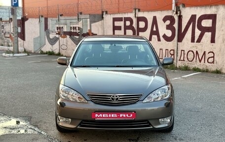 Toyota Camry V40, 2005 год, 1 050 000 рублей, 3 фотография