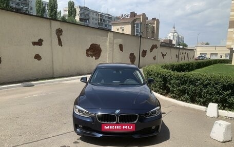 BMW 3 серия, 2014 год, 1 600 000 рублей, 3 фотография