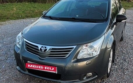 Toyota Avensis III рестайлинг, 2009 год, 963 500 рублей, 2 фотография