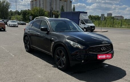 Infiniti FX II, 2011 год, 2 650 000 рублей, 3 фотография