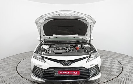 Toyota Camry, 2021 год, 3 842 000 рублей, 9 фотография