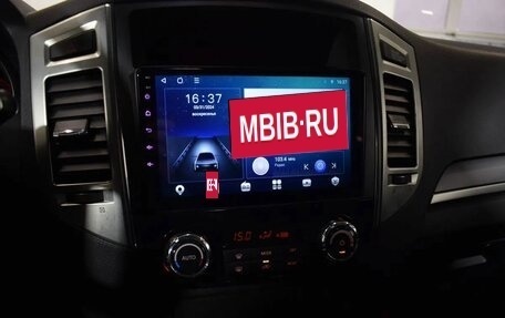 Mitsubishi Pajero IV, 2015 год, 2 469 000 рублей, 10 фотография