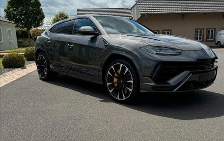 Lamborghini Urus I, 2024 год, 42 783 000 рублей, 2 фотография