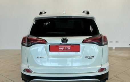 Toyota RAV4, 2016 год, 2 885 000 рублей, 5 фотография