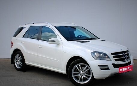 Mercedes-Benz M-Класс, 2010 год, 1 495 000 рублей, 3 фотография