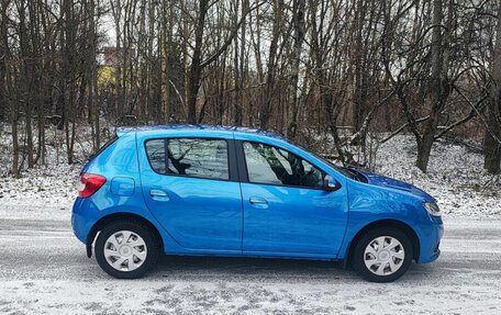 Renault Sandero II рестайлинг, 2016 год, 1 050 000 рублей, 6 фотография