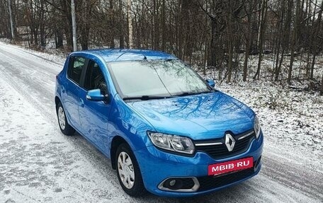 Renault Sandero II рестайлинг, 2016 год, 1 050 000 рублей, 4 фотография