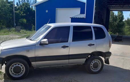 Chevrolet Niva I рестайлинг, 2004 год, 313 000 рублей, 6 фотография