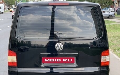 Volkswagen Multivan T5, 2006 год, 1 450 000 рублей, 3 фотография