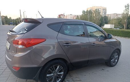 Hyundai ix35 I рестайлинг, 2014 год, 1 580 000 рублей, 4 фотография