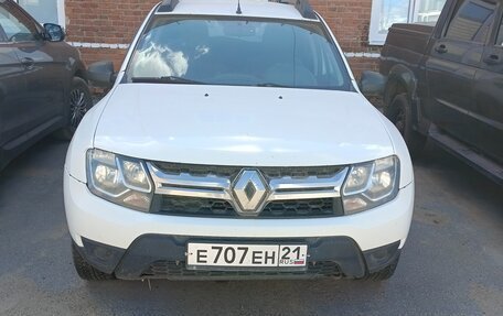 Renault Duster I рестайлинг, 2016 год, 750 000 рублей, 1 фотография