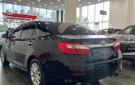 Toyota Camry, 2012 год, 1 700 000 рублей, 4 фотография