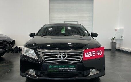 Toyota Camry, 2012 год, 1 700 000 рублей, 2 фотография