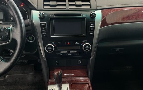 Toyota Camry, 2012 год, 1 700 000 рублей, 11 фотография