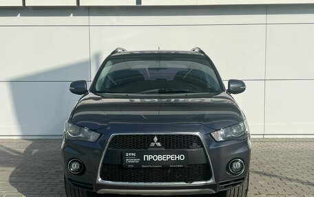 Mitsubishi Outlander III рестайлинг 3, 2011 год, 1 490 000 рублей, 2 фотография