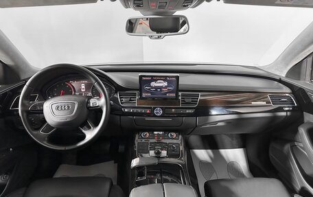 Audi A8, 2014 год, 2 830 000 рублей, 10 фотография