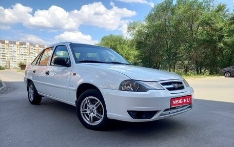 Daewoo Nexia I рестайлинг, 2011 год, 390 000 рублей, 1 фотография