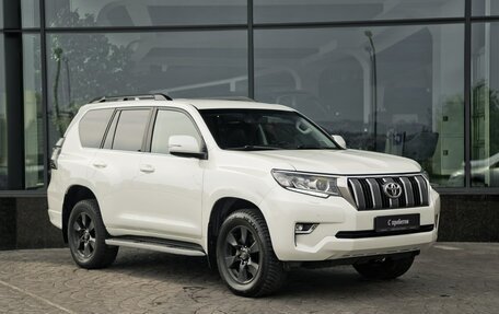 Toyota Land Cruiser Prado 150 рестайлинг 2, 2020 год, 5 770 000 рублей, 3 фотография