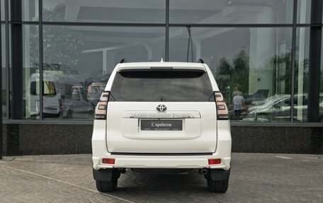 Toyota Land Cruiser Prado 150 рестайлинг 2, 2020 год, 5 770 000 рублей, 6 фотография