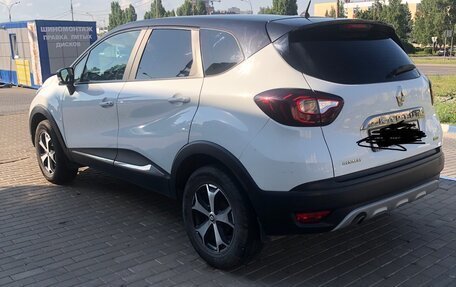 Renault Kaptur I рестайлинг, 2019 год, 1 800 000 рублей, 2 фотография