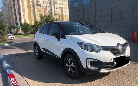 Renault Kaptur I рестайлинг, 2019 год, 1 800 000 рублей, 4 фотография