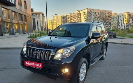 Toyota Land Cruiser Prado 150 рестайлинг 2, 2010 год, 3 290 000 рублей, 3 фотография