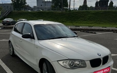 BMW 1 серия, 2007 год, 700 000 рублей, 1 фотография