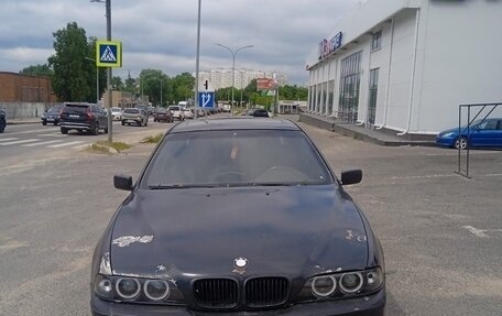 BMW 5 серия, 2001 год, 280 000 рублей, 4 фотография