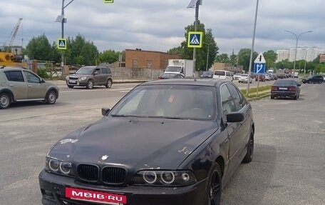 BMW 5 серия, 2001 год, 280 000 рублей, 3 фотография