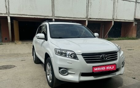 Toyota RAV4, 2011 год, 1 570 000 рублей, 1 фотография