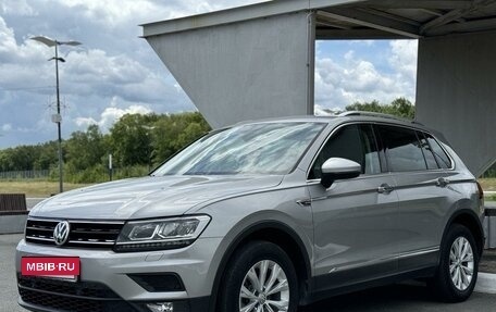 Volkswagen Tiguan II, 2017 год, 2 690 000 рублей, 9 фотография