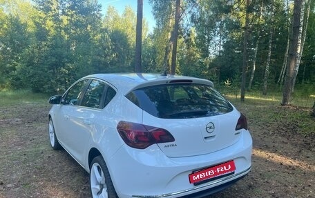 Opel Astra J, 2014 год, 1 049 000 рублей, 9 фотография