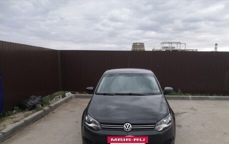 Volkswagen Polo VI (EU Market), 2012 год, 590 000 рублей, 2 фотография