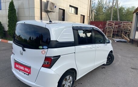 Honda Freed I, 2014 год, 1 250 000 рублей, 2 фотография