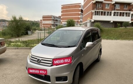 Honda Freed I, 2011 год, 990 000 рублей, 4 фотография