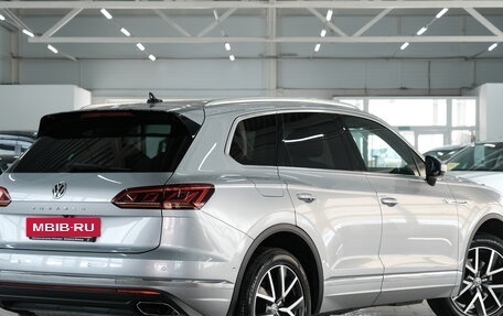 Volkswagen Touareg III, 2020 год, 5 999 000 рублей, 7 фотография